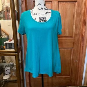 LuLaRoe Classic T Top.  Teal Color.  Size L.